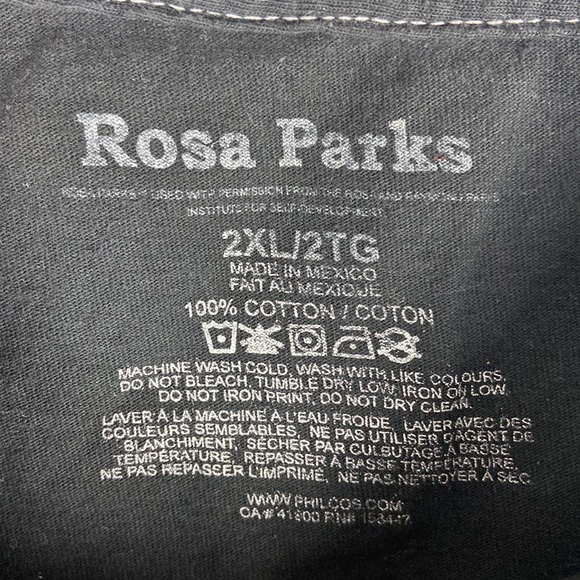 Mrs. Rosa Parks Men's Black Short Sleeve and Crewneck Graph Tee. Size 2XL - Picture 3 of 7